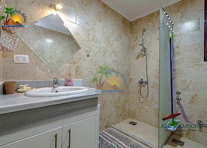 Entire 1 Bedroom With High Privacy & Private 酒店 3*